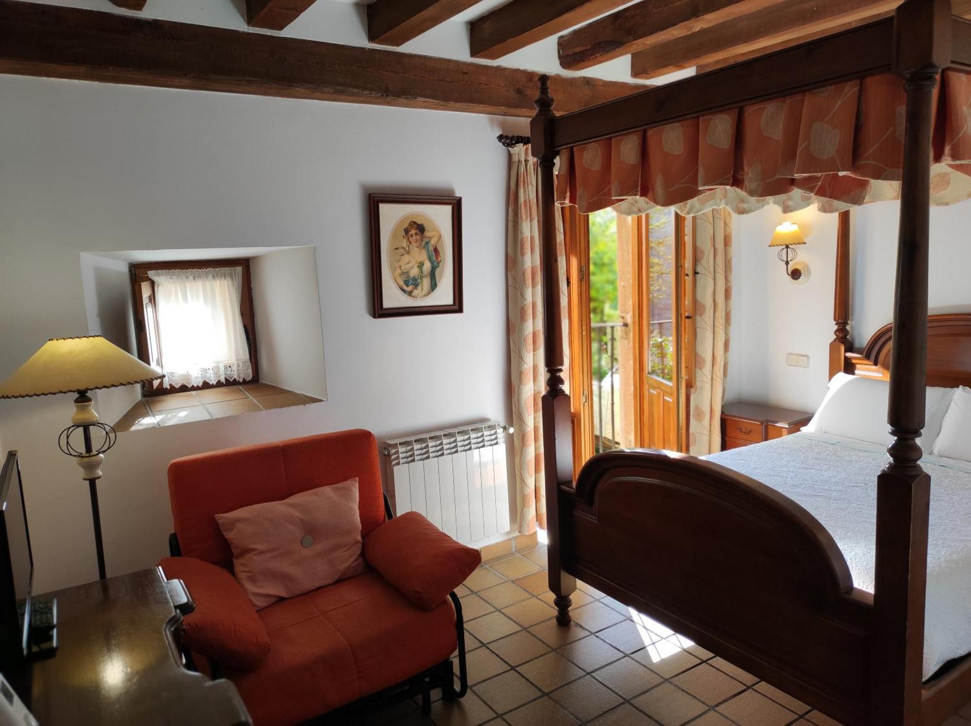 Hostal Posada La Panadera Sepúlveda Eksteriør billede