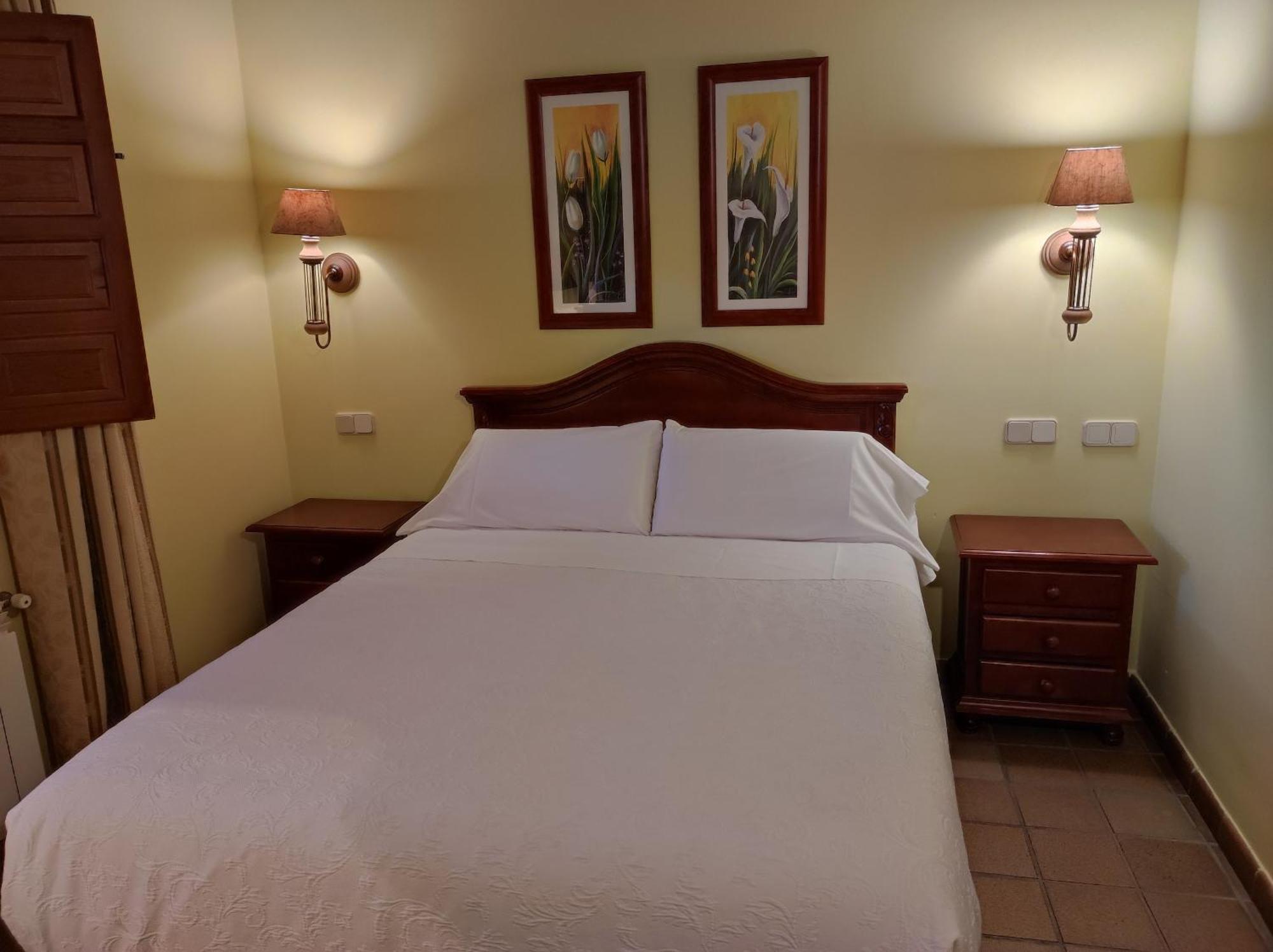 Hostal Posada La Panadera Sepúlveda Eksteriør billede