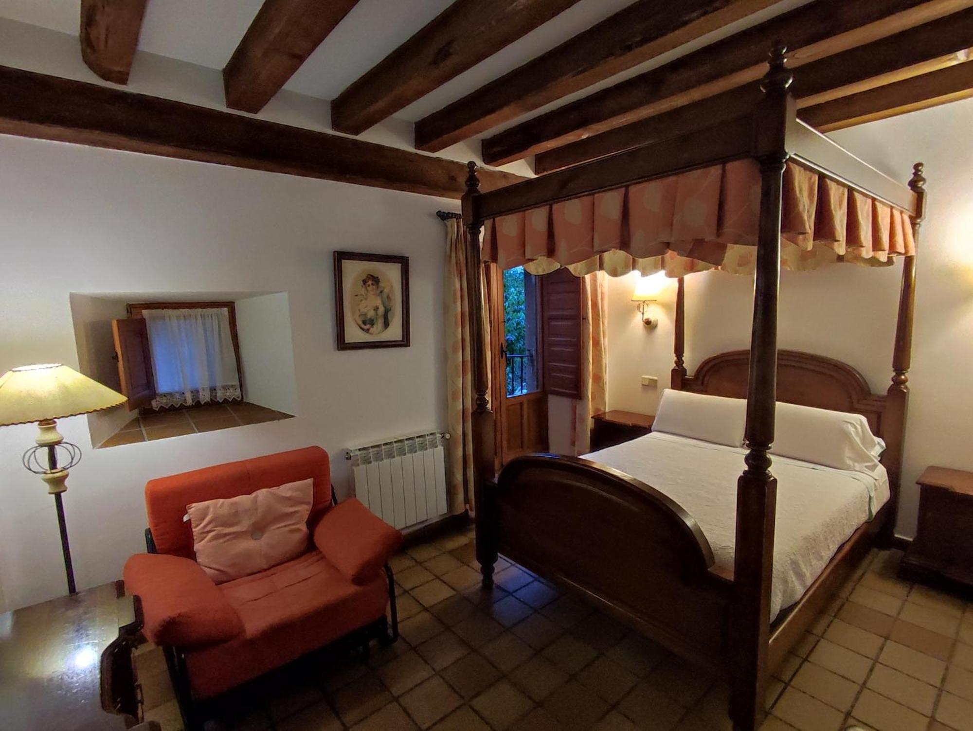 Hostal Posada La Panadera Sepúlveda Eksteriør billede